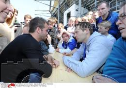           21.04.2013 |  Fussball Hamburger SV Spieler-Fan-Dialog