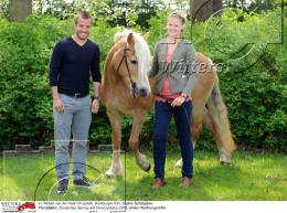                       08.05.2013 | Spring- und Dressurderby Aktion Welthungerhilfe
