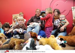                                       24.05.2013 | Fussball FC St. Pauli Marius Ebbers Kita-Besuch