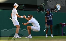 Tennis