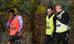           17.11.2025 | Fussball FC St. Pauli Training