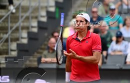 Tennis