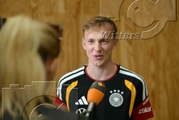 Fussball