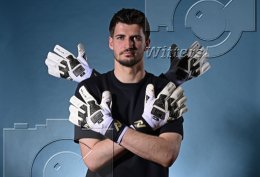               06.05.2026 | Fussball Torwart Nikola Vasilj